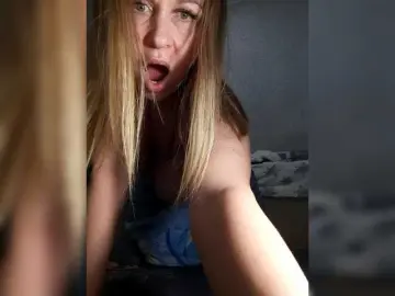 MARIA777A  live sex cam