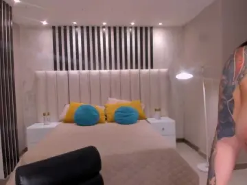 MilaVelvet  live sex cam