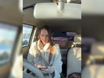 Hothoneybabe  live sex cam