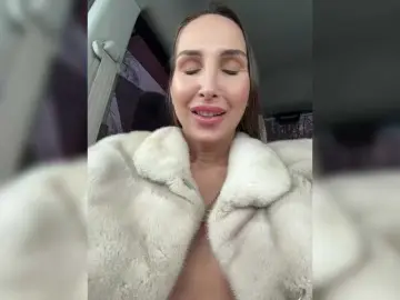 Hothoneybabe  live sex cam