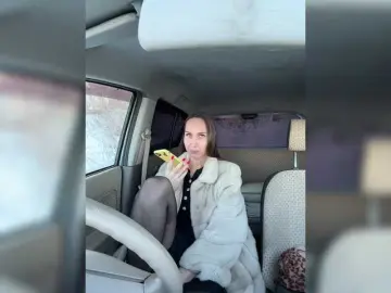 Hothoneybabe  live sex cam