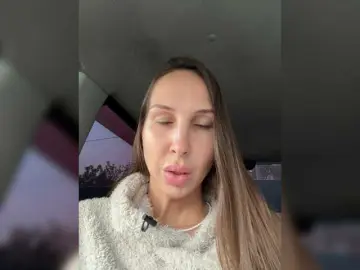 Hothoneybabe  live sex cam
