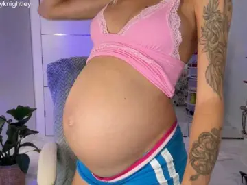 Ohbabykelly  live sex cam