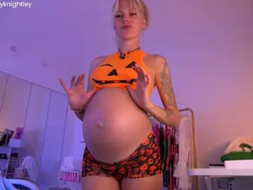 Ohbabykelly  live sex cam