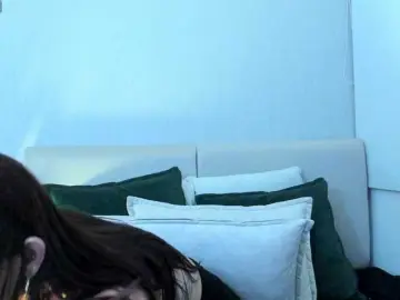 Tamara-kisses  live sex cam