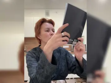 Vik77777A  live sex cam