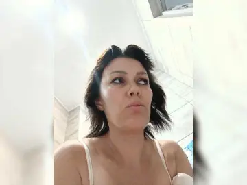 Vik77777A  live sex cam