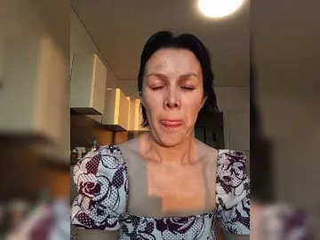 Vik77777A  live sex cam