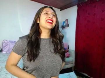 CassieBunnyXX  live sex cam