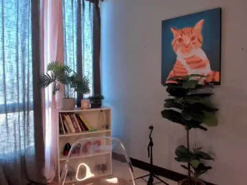 LiaPearce  live sex cam
