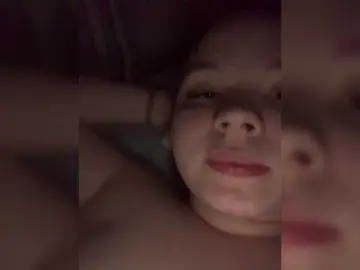 Lunacoom  live sex cam