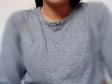 Realholly  live sex cam