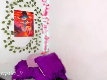 Aurora99  live sex cam