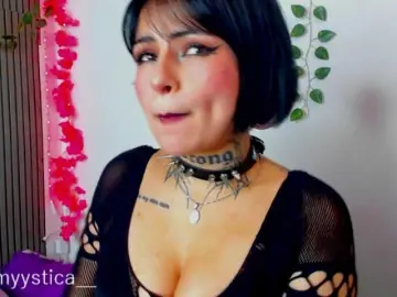 Aurora99  live sex cam