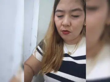 Harneytrix  live sex cam