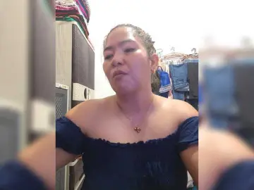 Harneytrix  live sex cam