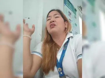 Harneytrix  live sex cam
