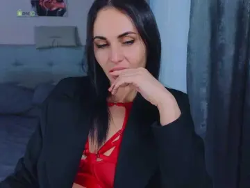 Krissty  live sex cam