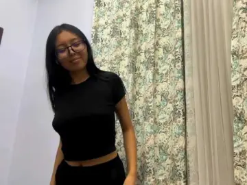 LatoyaChavez  live sex cam