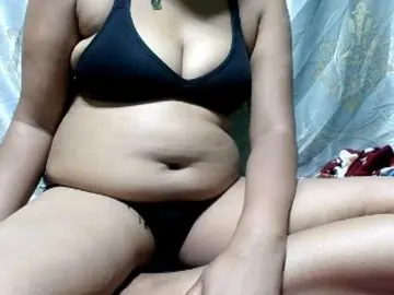 Lutricia  live sex cam
