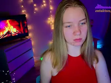 Vita-min-4ik  live sex cam