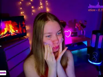 Vita-min-4ik  live sex cam