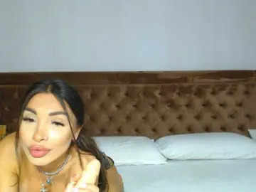 Aylinhoney  live sex cam