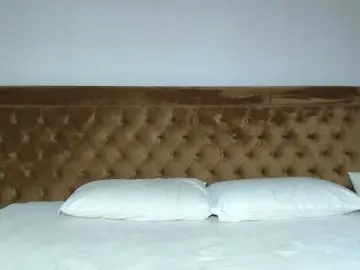 Aylinhoney  live sex cam
