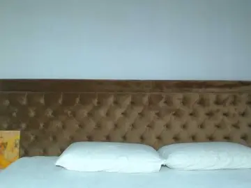 Aylinhoney  live sex cam