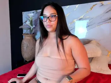 Aluna-Clark1  live sex cam