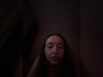 AriFeels  live sex cam