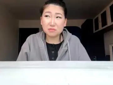 JoyceMonge  live sex cam