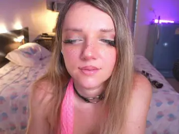 MagneticAmi  live sex cam