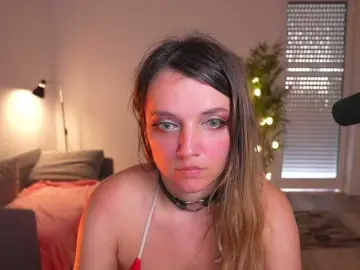 MagneticAmi  live sex cam