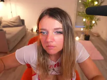 MagneticAmi  live sex cam