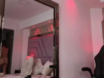 MiaGrayce  live sex cam