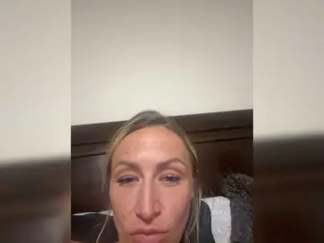 Littlewet777  live sex cam