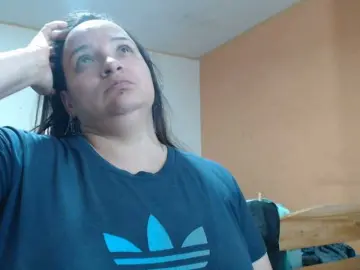 Miaabrownn2  live sex cam