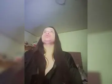 Miaabrownn2  live sex cam
