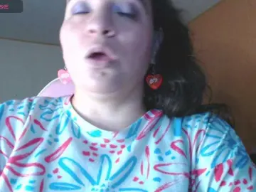 Miaabrownn2  live sex cam