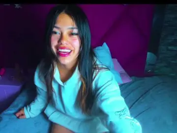 AlanaDeivis  live sex cam