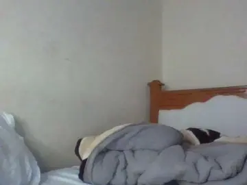 Dina-Nina  live sex cam