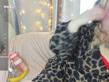 KaterinaDell  live sex cam