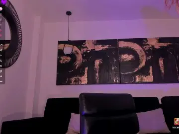 LisaFlowers  live sex cam