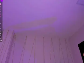 LisaFlowers  live sex cam