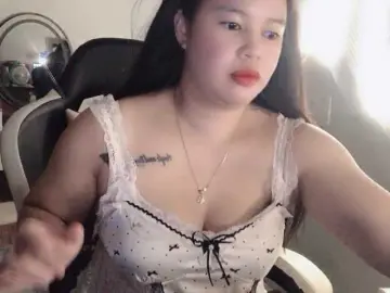 Love-x69x  live sex cam