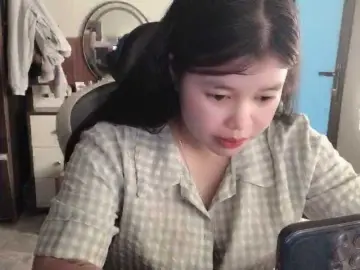 Love-x69x  live sex cam