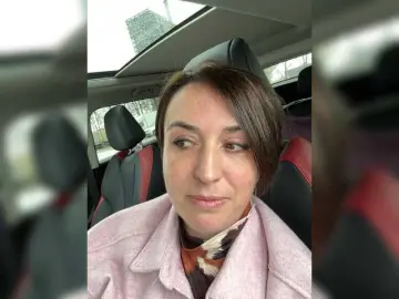 Mari  live sex cam