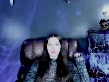 MissToxic  live sex cam