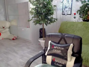 WOWalina  live sex cam